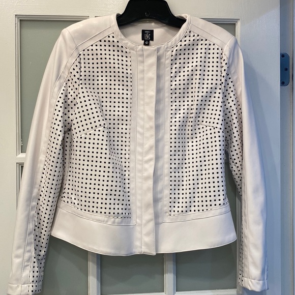 Faux white leather jacket - Picture 2 of 6